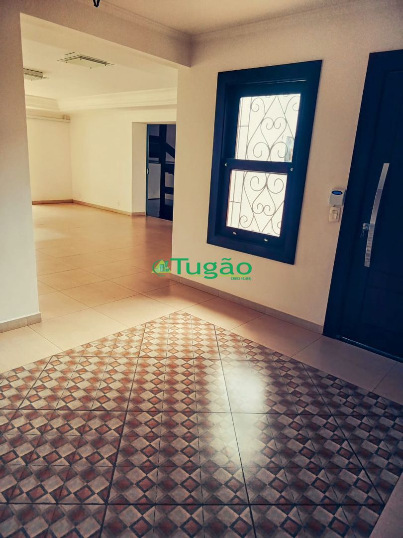 Imóvel Comercial  para aluguel, 550m² — foto 2 de 25