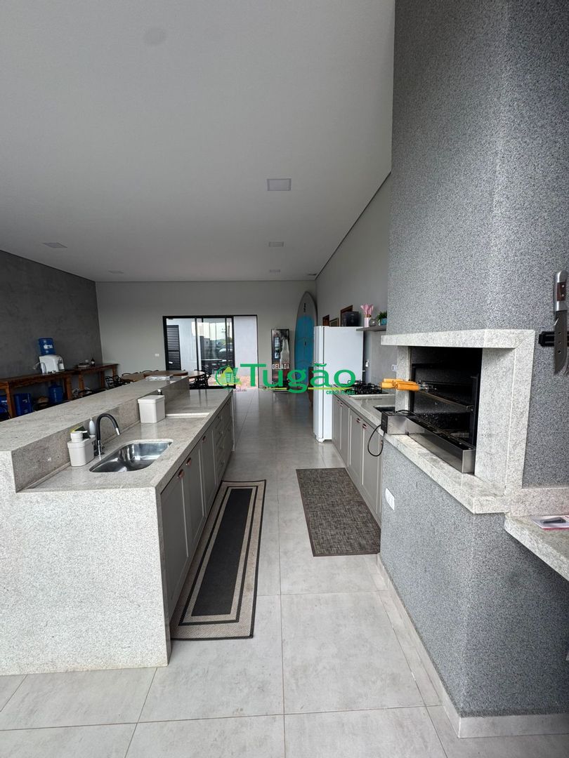 Fazenda / Sítio / Chácara com 3 quartos à venda, 140m² — foto 16 de 18