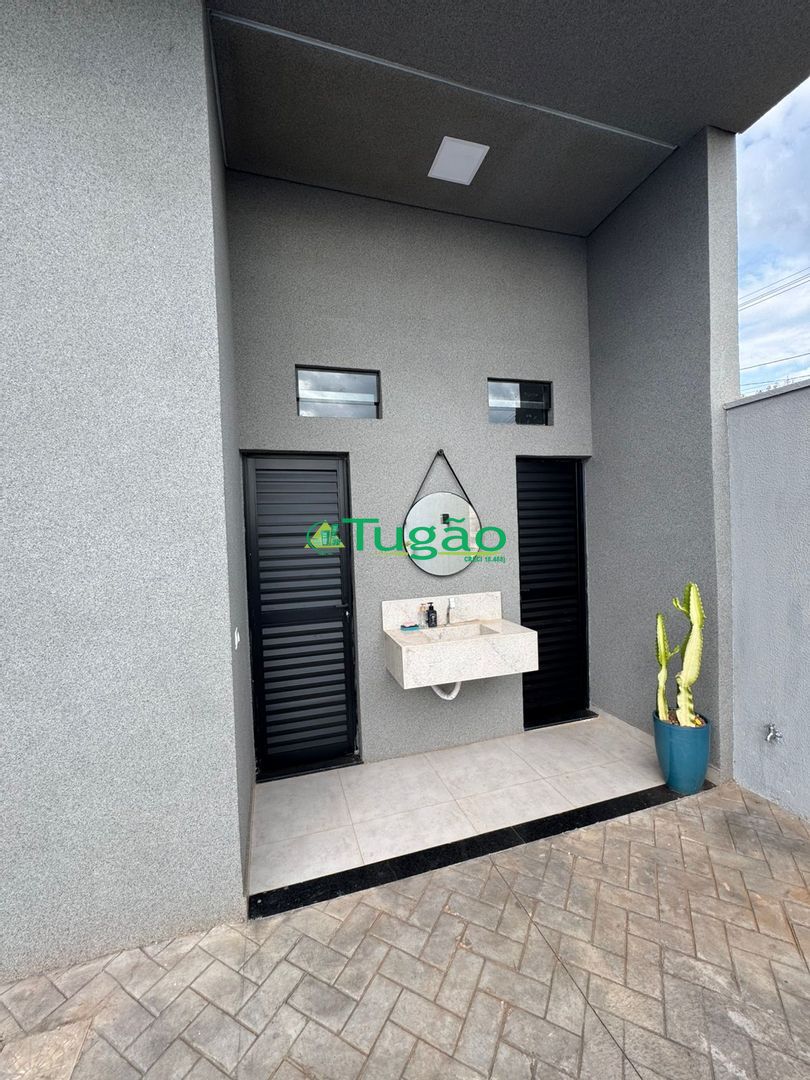 Fazenda / Sítio / Chácara com 3 quartos à venda, 140m² — foto 2 de 18