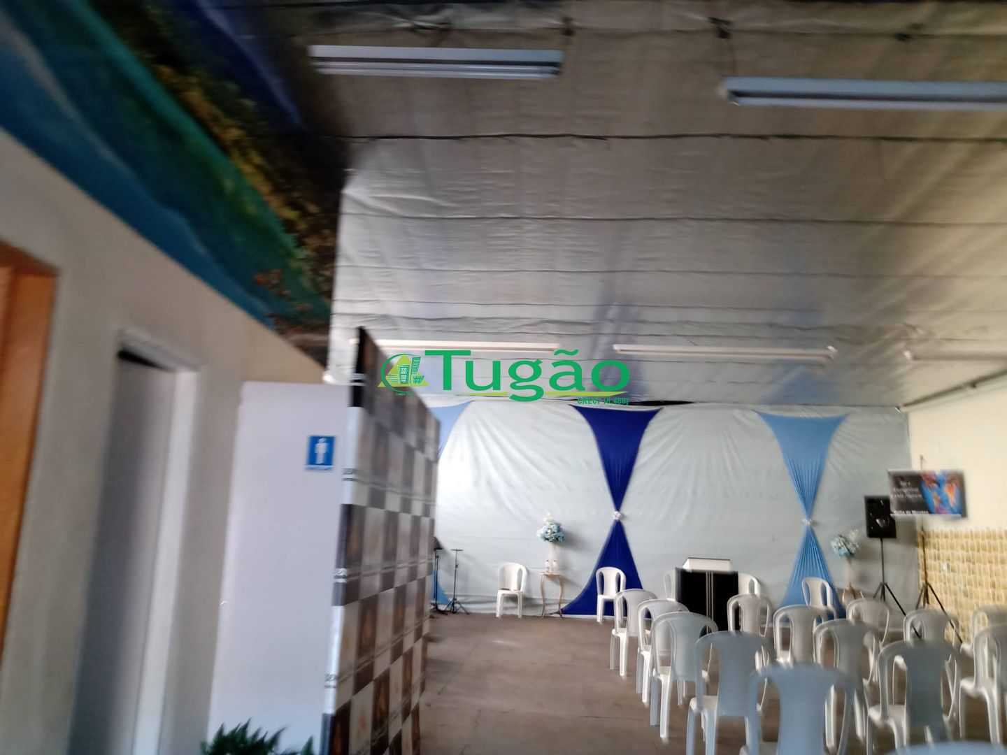 Loja / Salão / Ponto Comercial  à venda, 253m² — foto 2 de 8