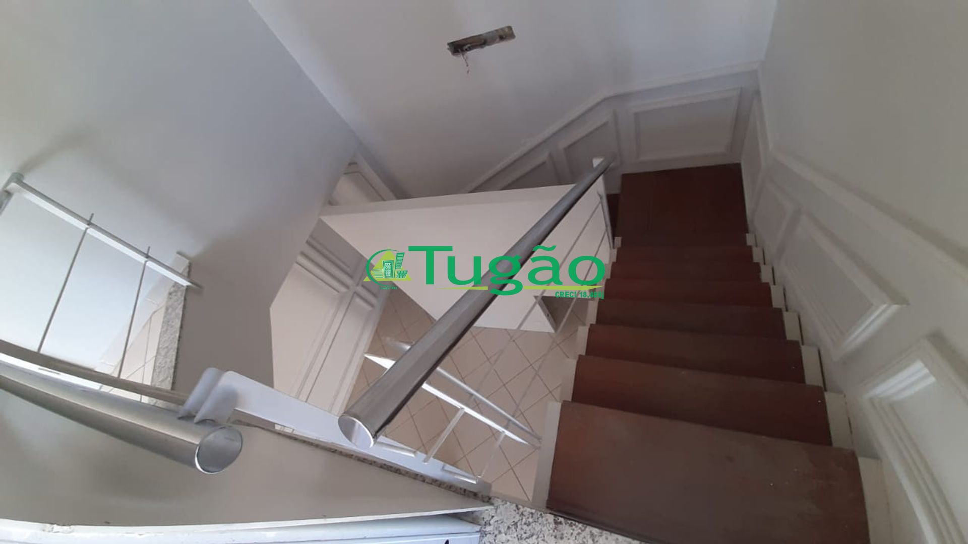 Conjunto Comercial / Sala  para aluguel, 100m² — foto 1 de 8