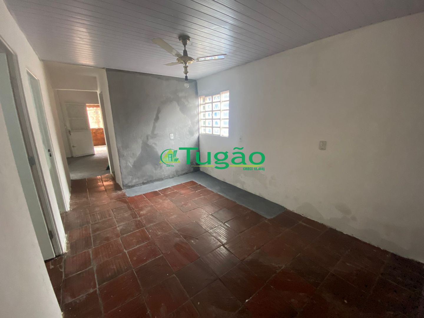 Casa com 3 quartos à venda, 110m² — foto 2 de 14