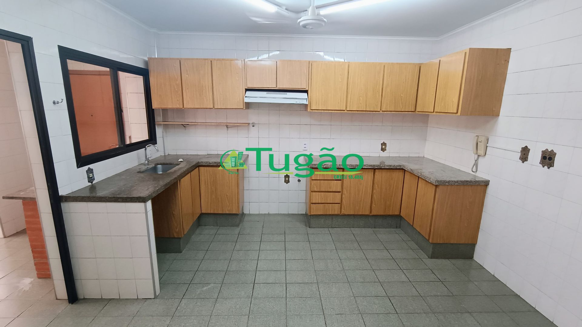 Apartamento com 3 quartos à venda, 147m² — foto 3 de 13