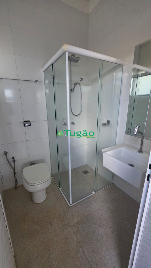Casa de Condomínio com 4 quartos à venda, 278m² — foto 2 de 24