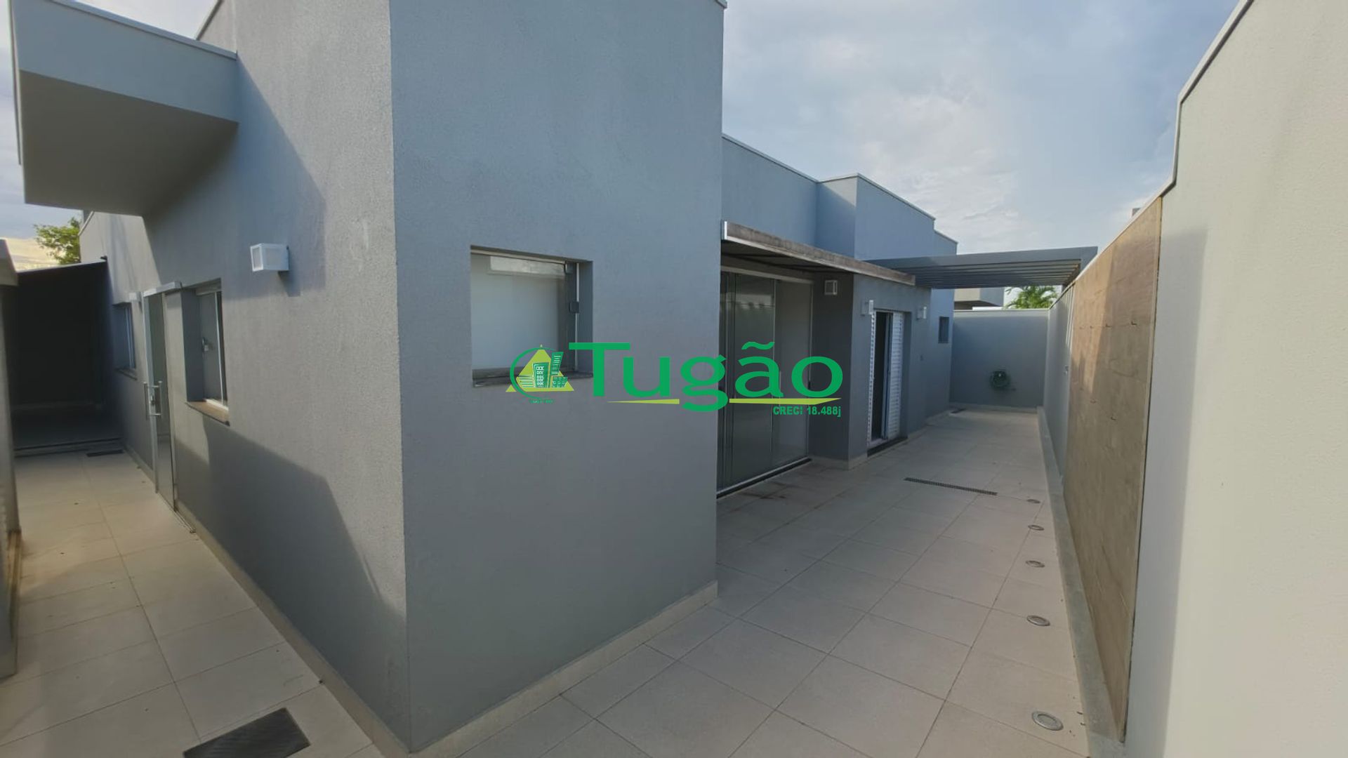 Casa de Condomínio com 4 quartos à venda, 278m² — foto 4 de 24