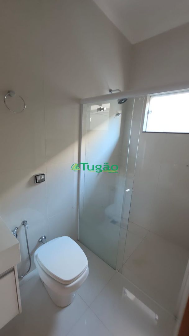 Casa de Condomínio com 4 quartos à venda, 278m² — foto 9 de 24