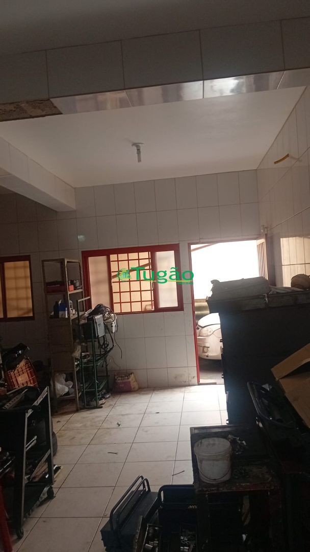 Loja / Salão / Ponto Comercial  à venda, 206m² — foto 2 de 5