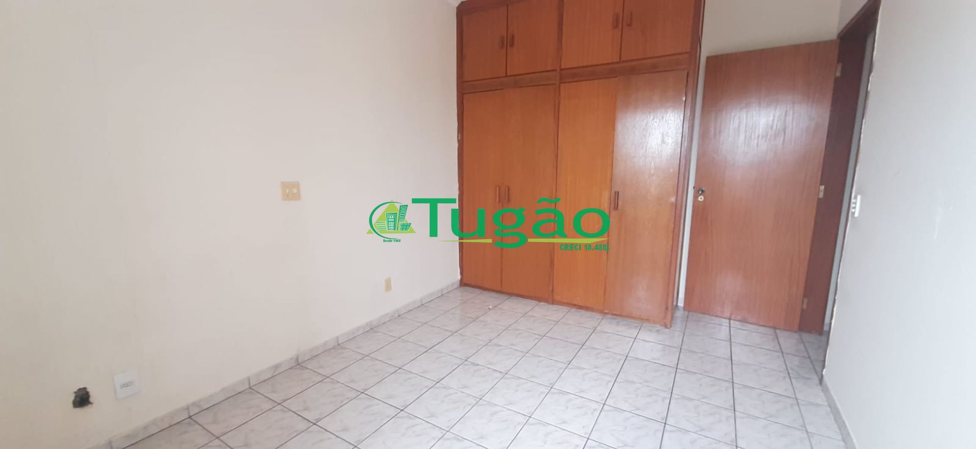Apartamento com 2 quartos para aluguel, 90m² — foto 2 de 8