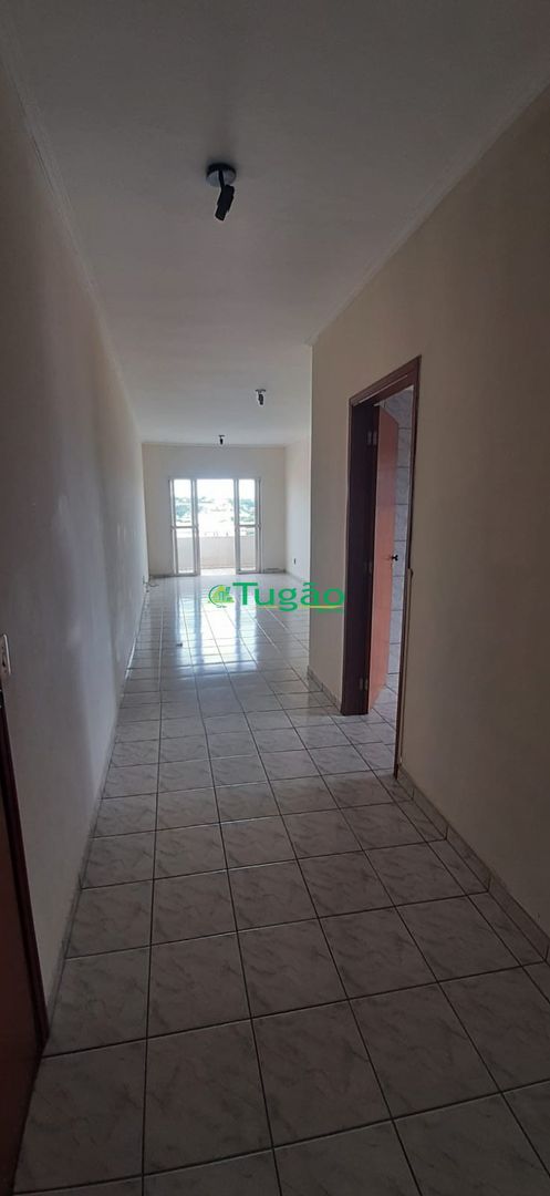 Apartamento com 2 quartos para aluguel, 90m² — foto 4 de 8