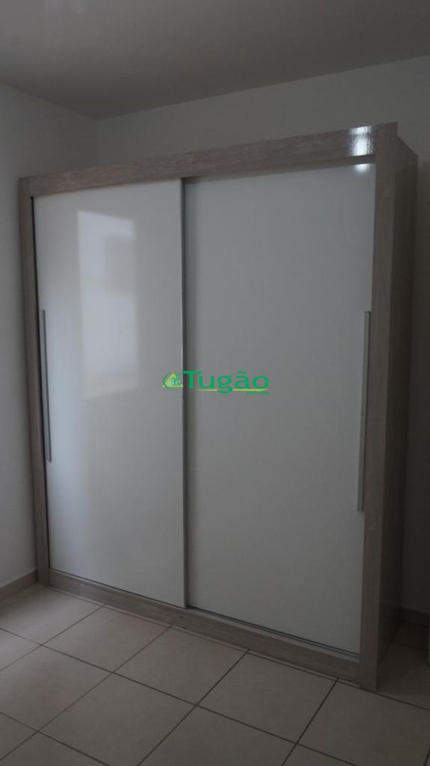 Apartamento com 3 quartos à venda, 70m² — foto 1 de 19