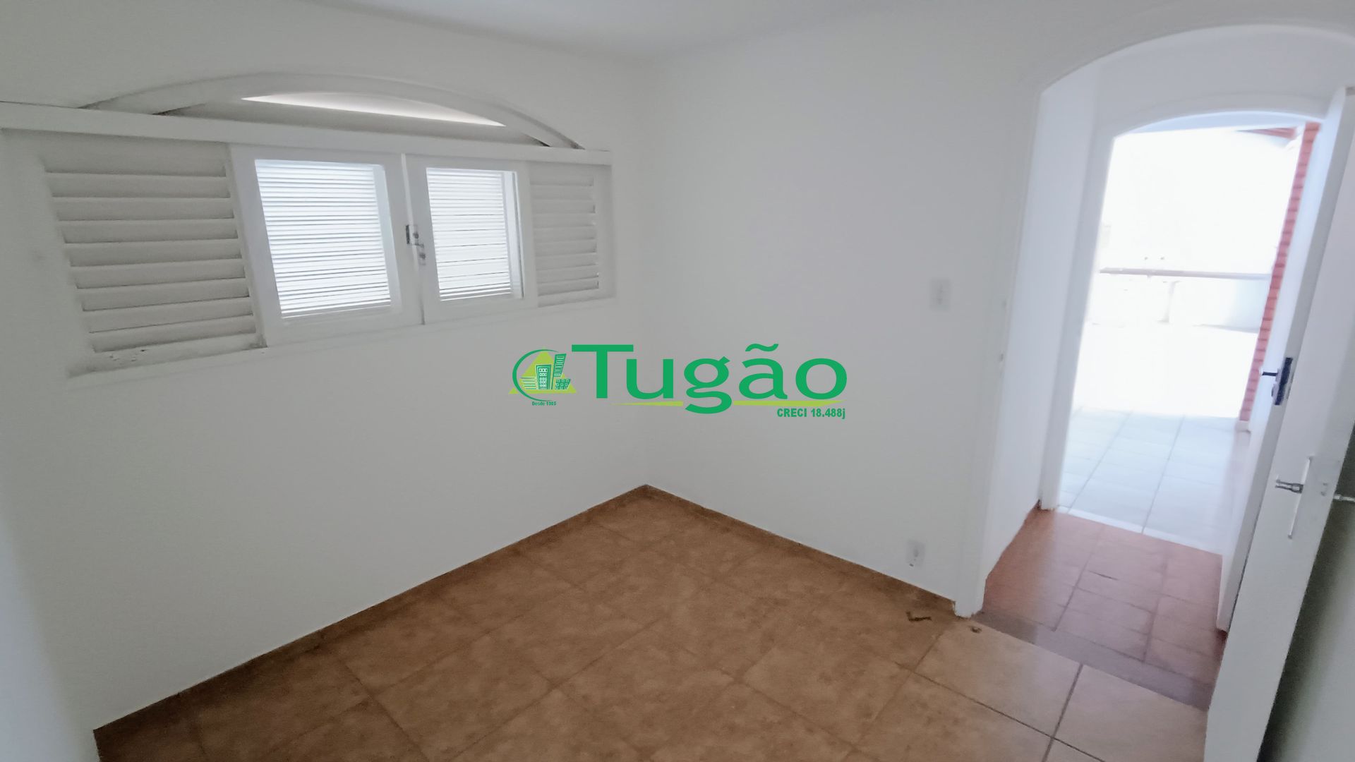 Casa com 3 quartos à venda, 269m² — foto 18 de 19