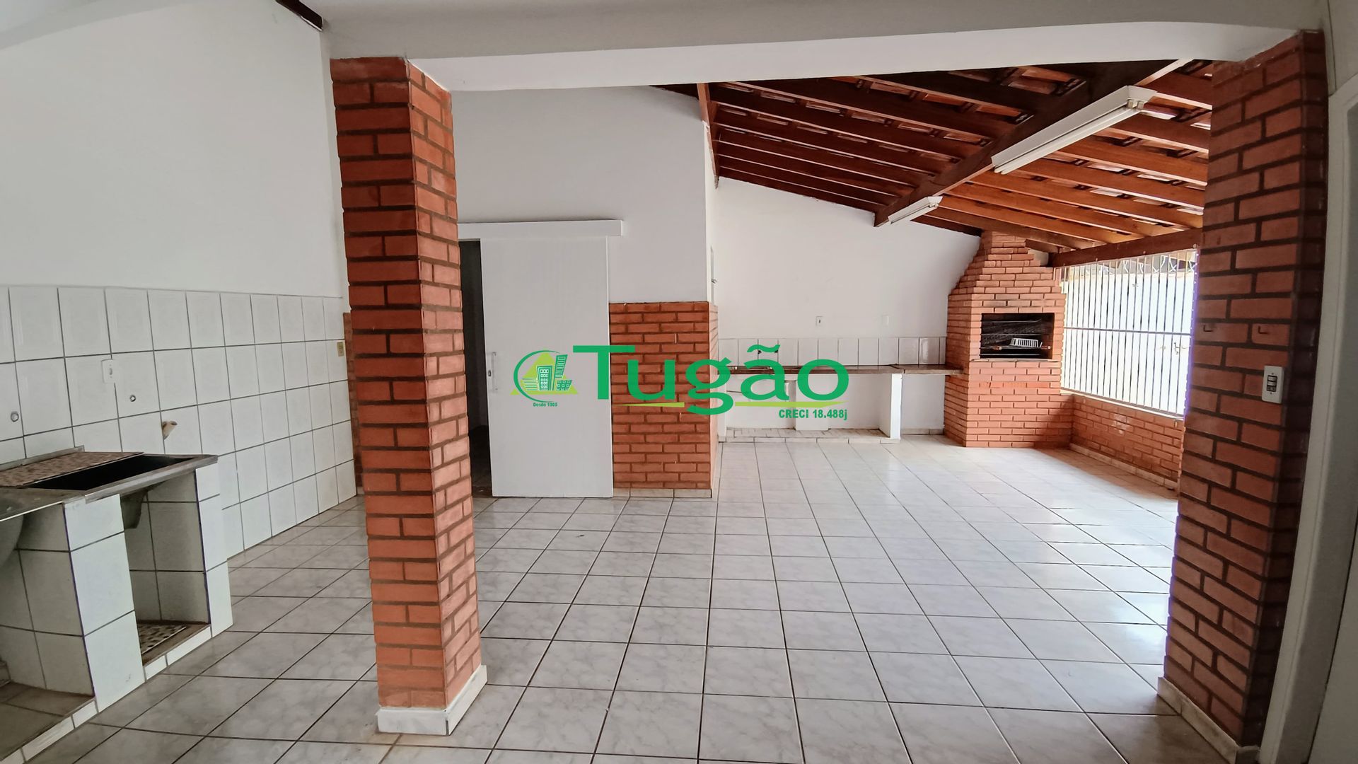 Casa com 3 quartos à venda, 269m² — foto 14 de 19