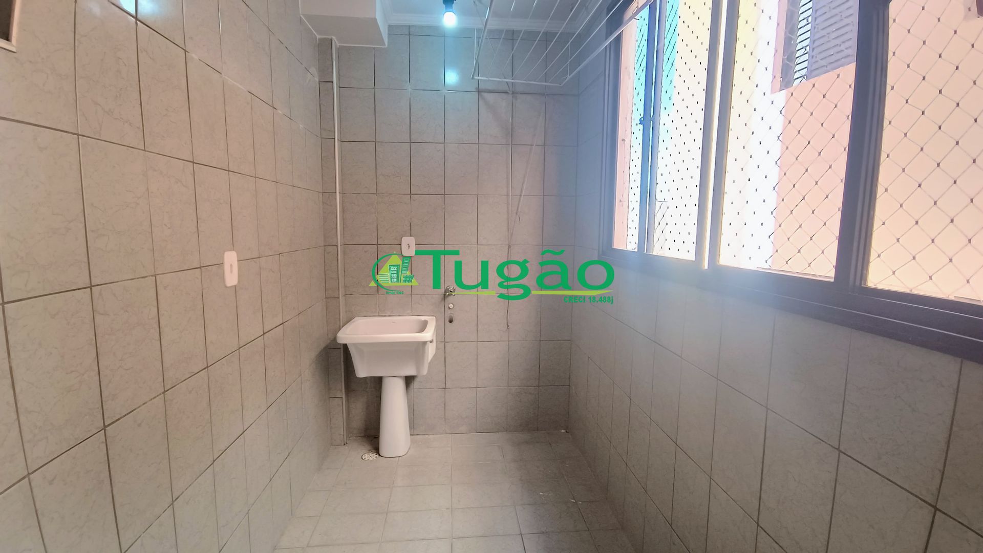Apartamento com 3 quartos à venda, 81m² — foto 3 de 17
