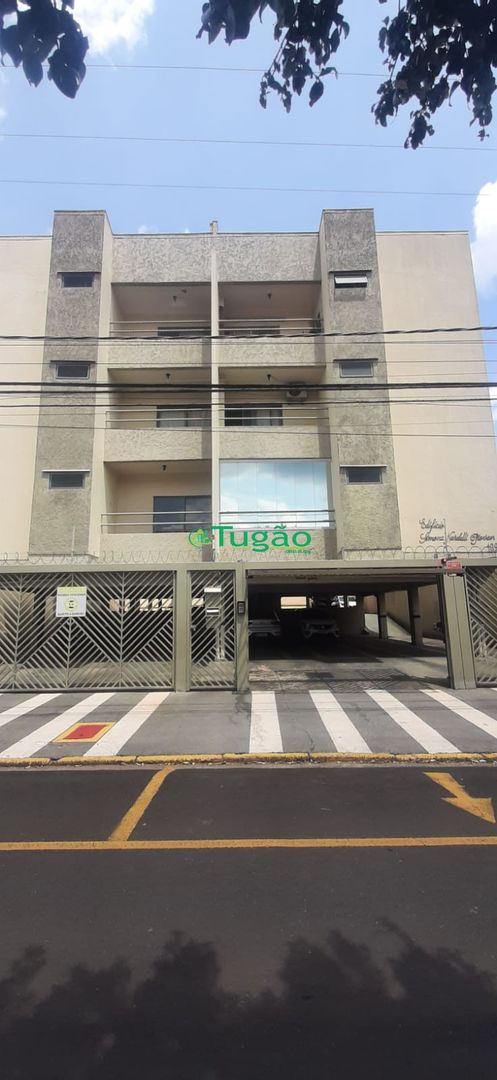 Apartamento com 3 quartos à venda, 110m² — foto 1 de 9
