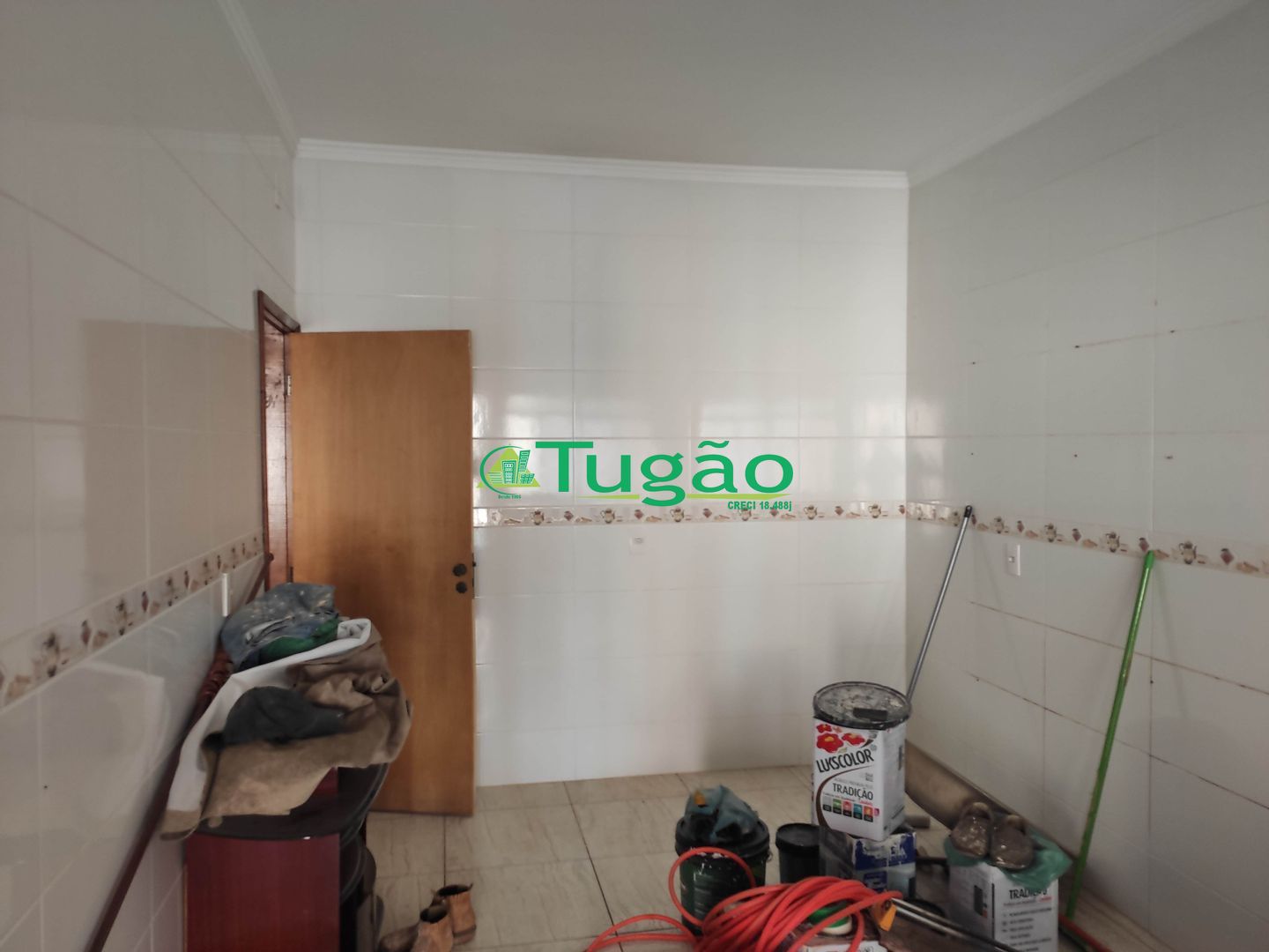 Casa com 4 quartos para aluguel, 220m² — foto 16 de 31
