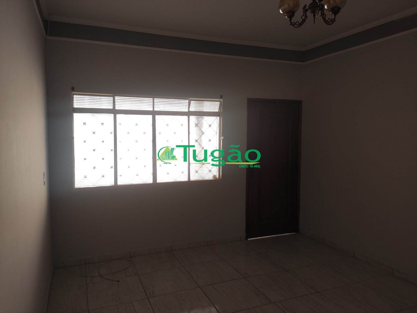 Casa com 4 quartos para aluguel, 220m² — foto 18 de 31