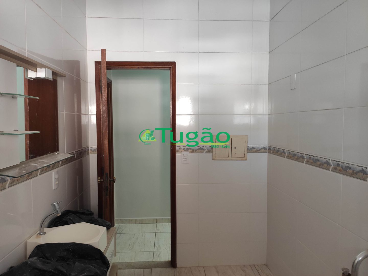 Casa com 4 quartos para aluguel, 220m² — foto 24 de 31