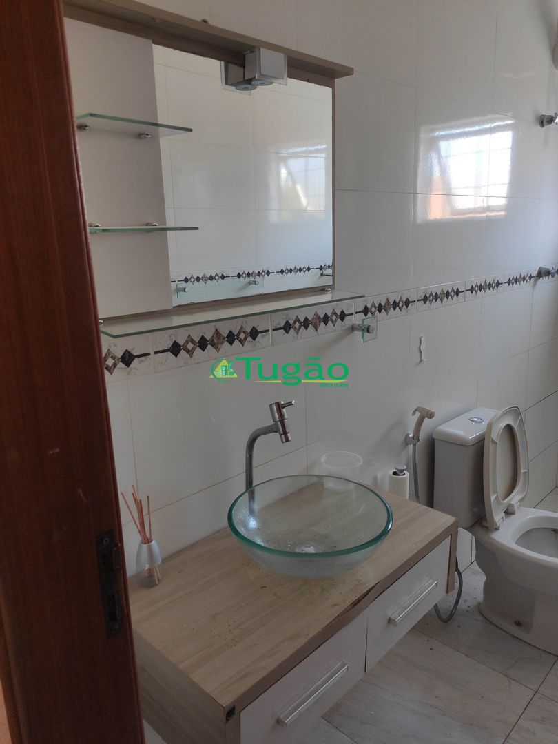 Casa com 4 quartos para aluguel, 220m² — foto 31 de 31