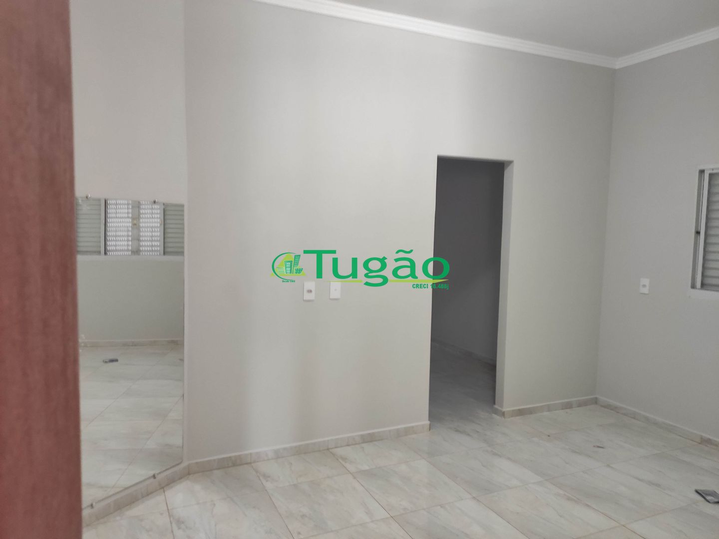 Casa com 4 quartos para aluguel, 220m² — foto 6 de 31