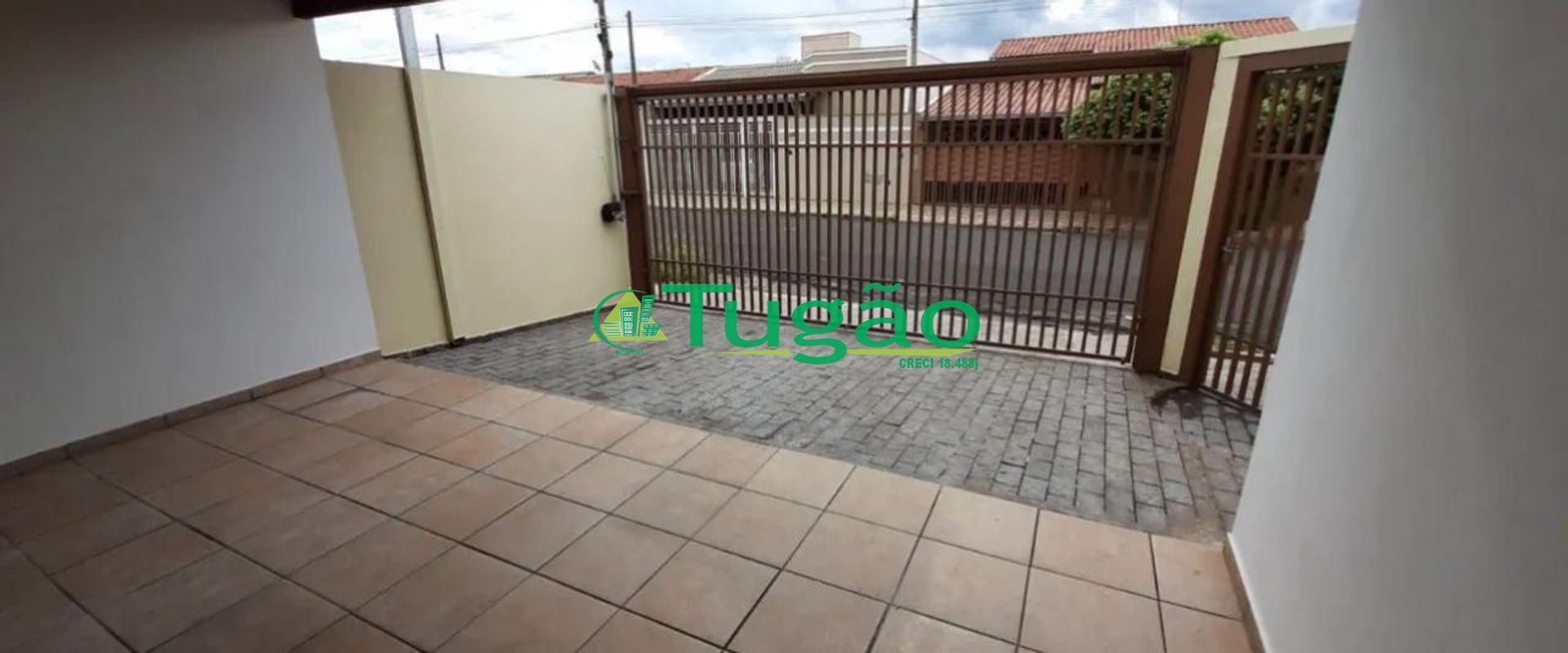 Casa de Condomínio com 3 quartos à venda, 144m² — foto 2 de 17