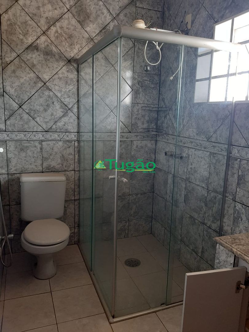 Casa com 4 quartos à venda, 285m² — foto 31 de 48