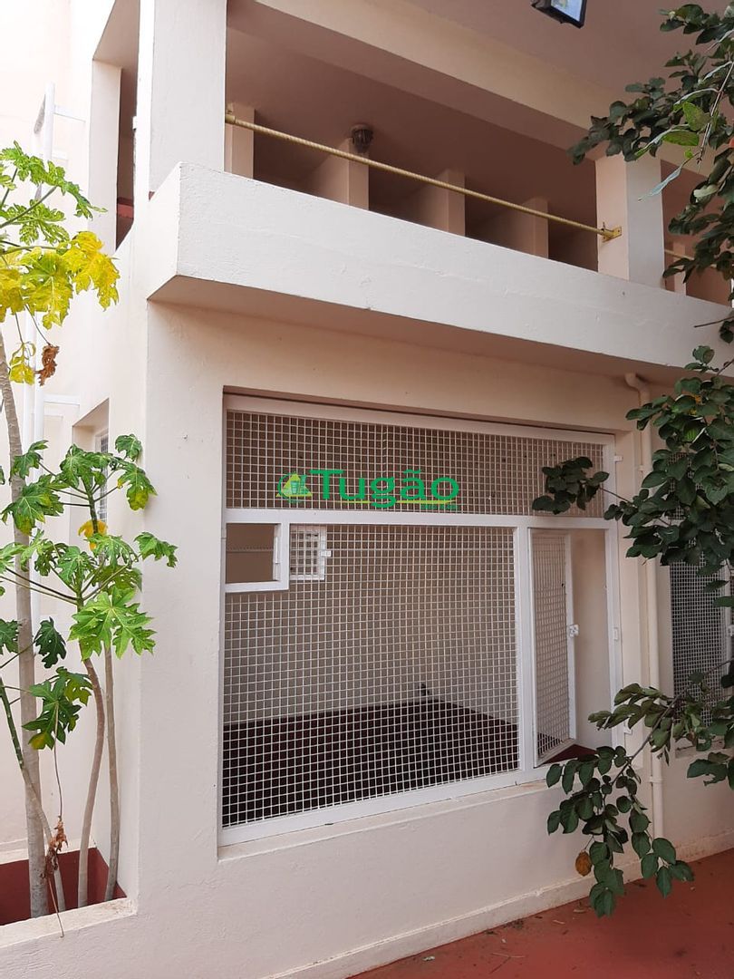 Casa com 4 quartos à venda, 285m² — foto 8 de 48