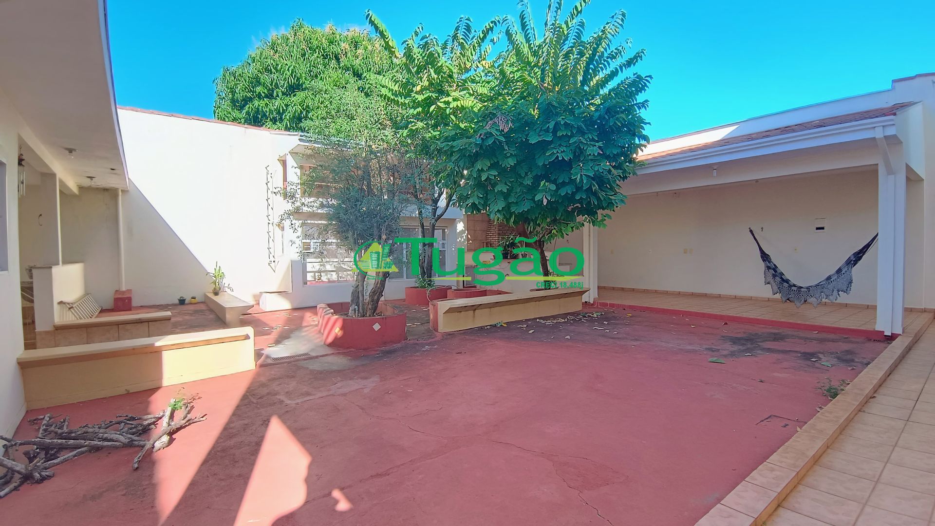 Casa com 4 quartos à venda, 285m² — foto 47 de 48