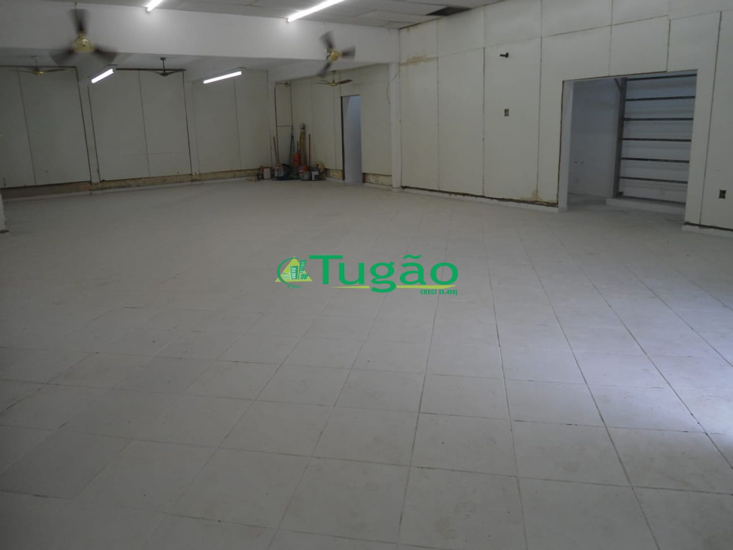 Loja / Salão / Ponto Comercial  à venda, 144m² — foto 3 de 37