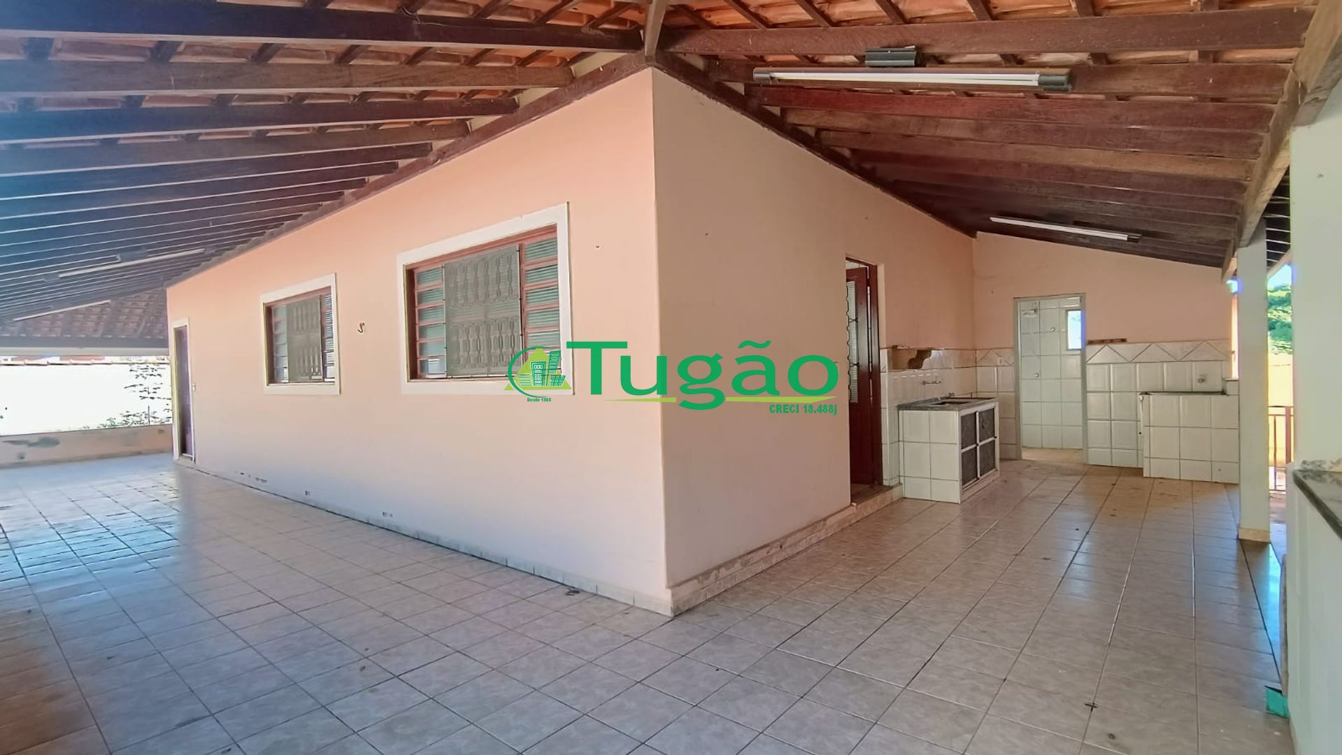 Fazenda / Sítio / Chácara com 2 quartos à venda, 225m² — foto 3 de 20