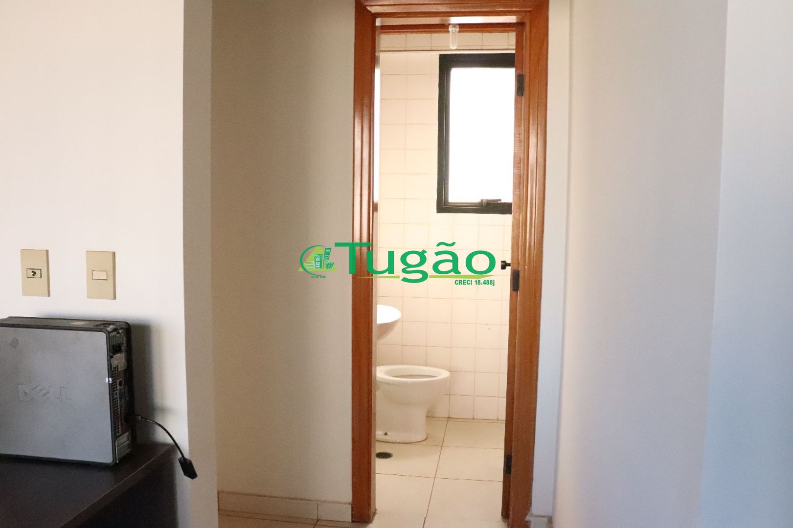Conjunto Comercial / Sala  à venda, 120m² — foto 1 de 16