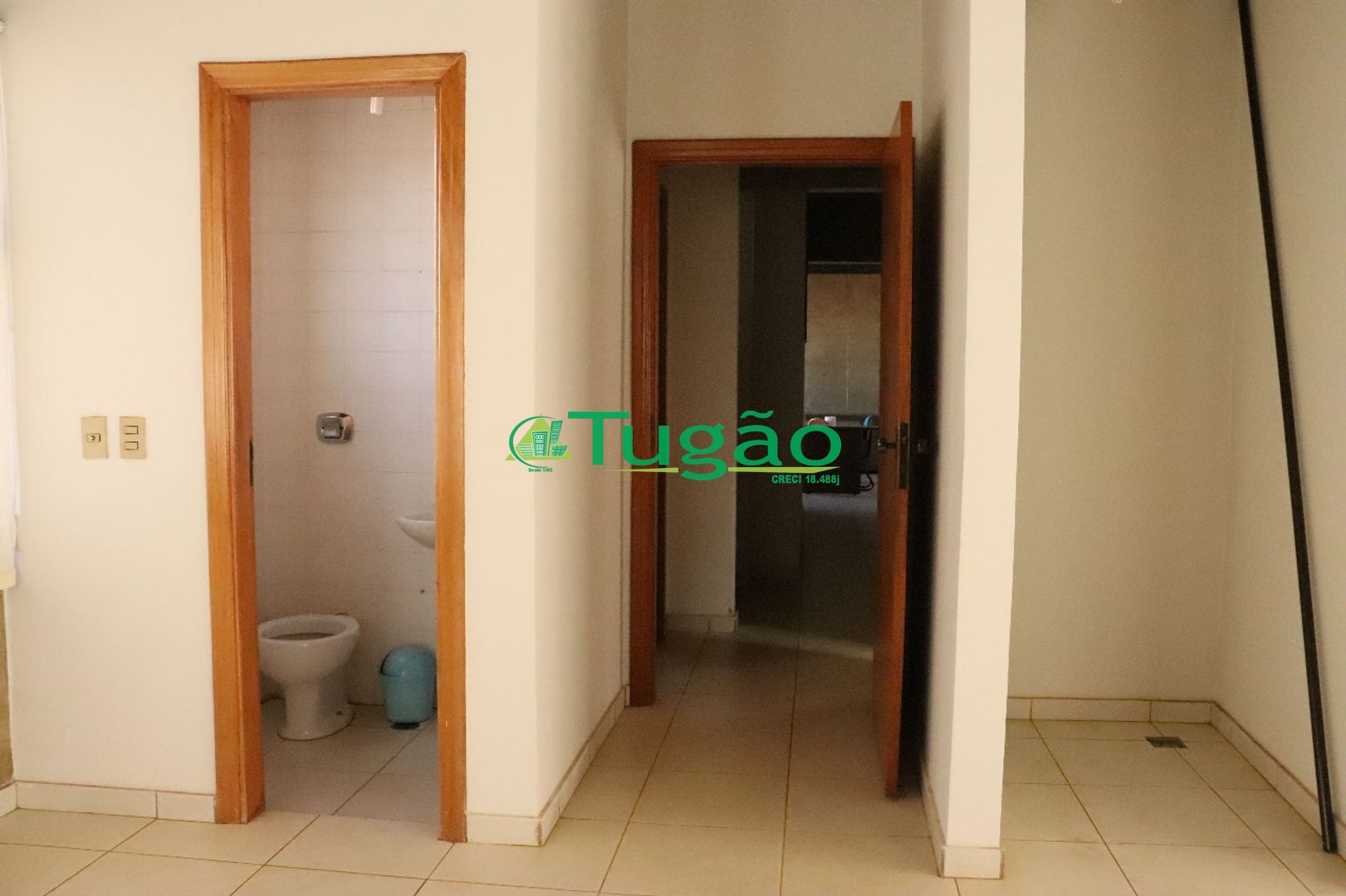 Conjunto Comercial / Sala  à venda, 120m² — foto 9 de 16