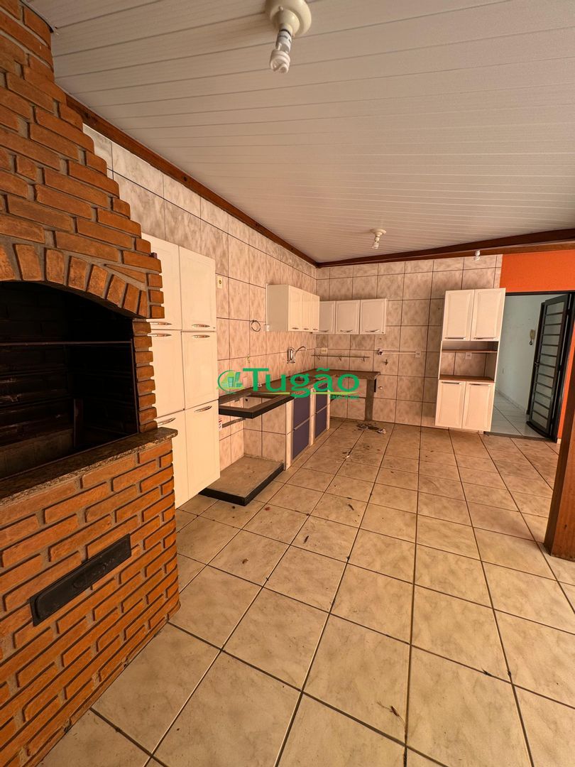 Casa com 3 quartos à venda, 258m² — foto 11 de 12