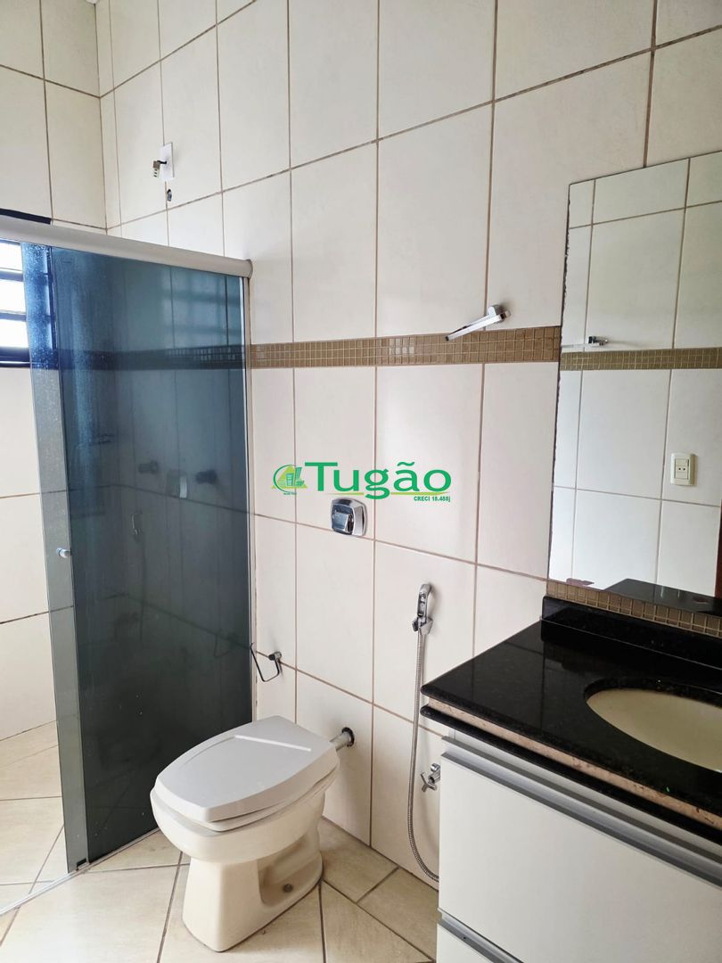 Casa com 3 quartos à venda, 285m² — foto 12 de 18