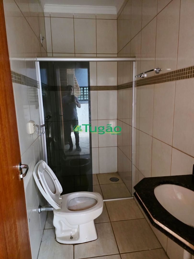 Casa com 3 quartos à venda, 285m² — foto 4 de 18