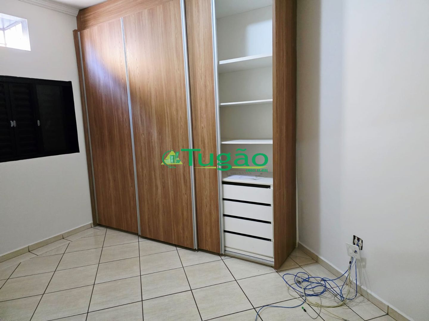 Casa com 3 quartos à venda, 285m² — foto 17 de 18