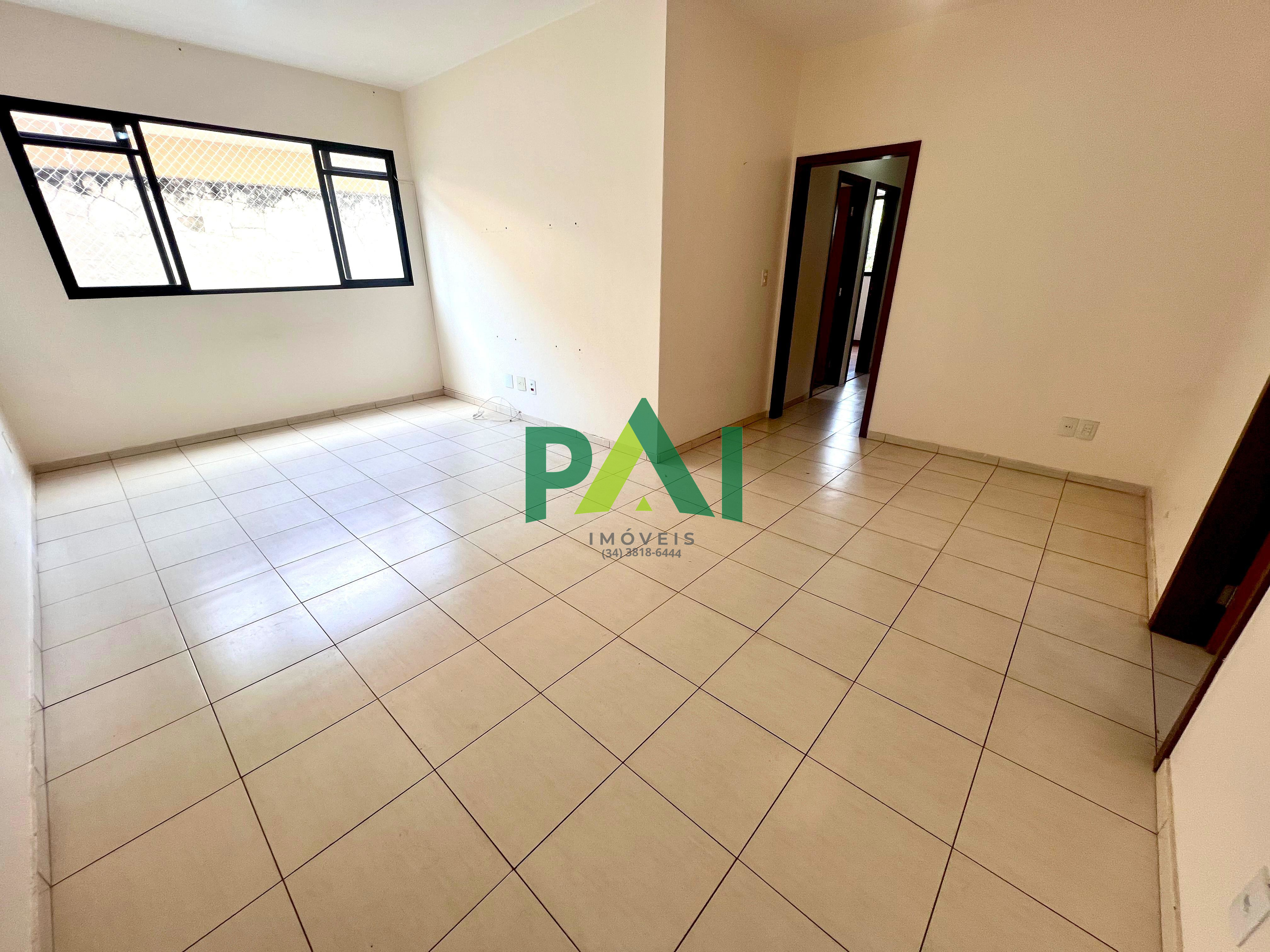 Apartamento 3 quartos para Locação Jardim Centro, Patos de Minas