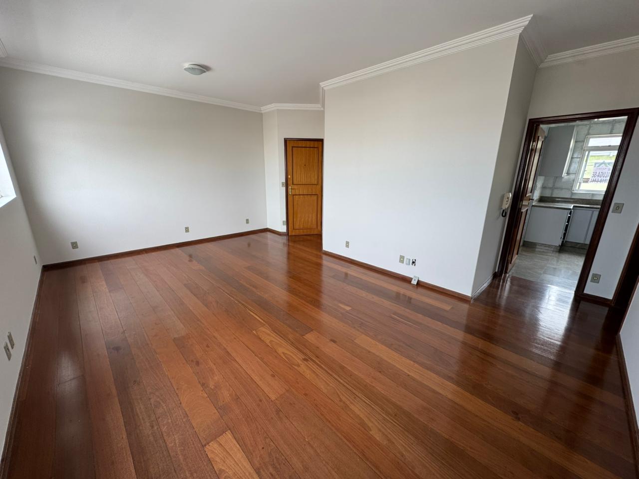 Apartamento 3 quartos para Locação Caiçaras, Patos de Minas