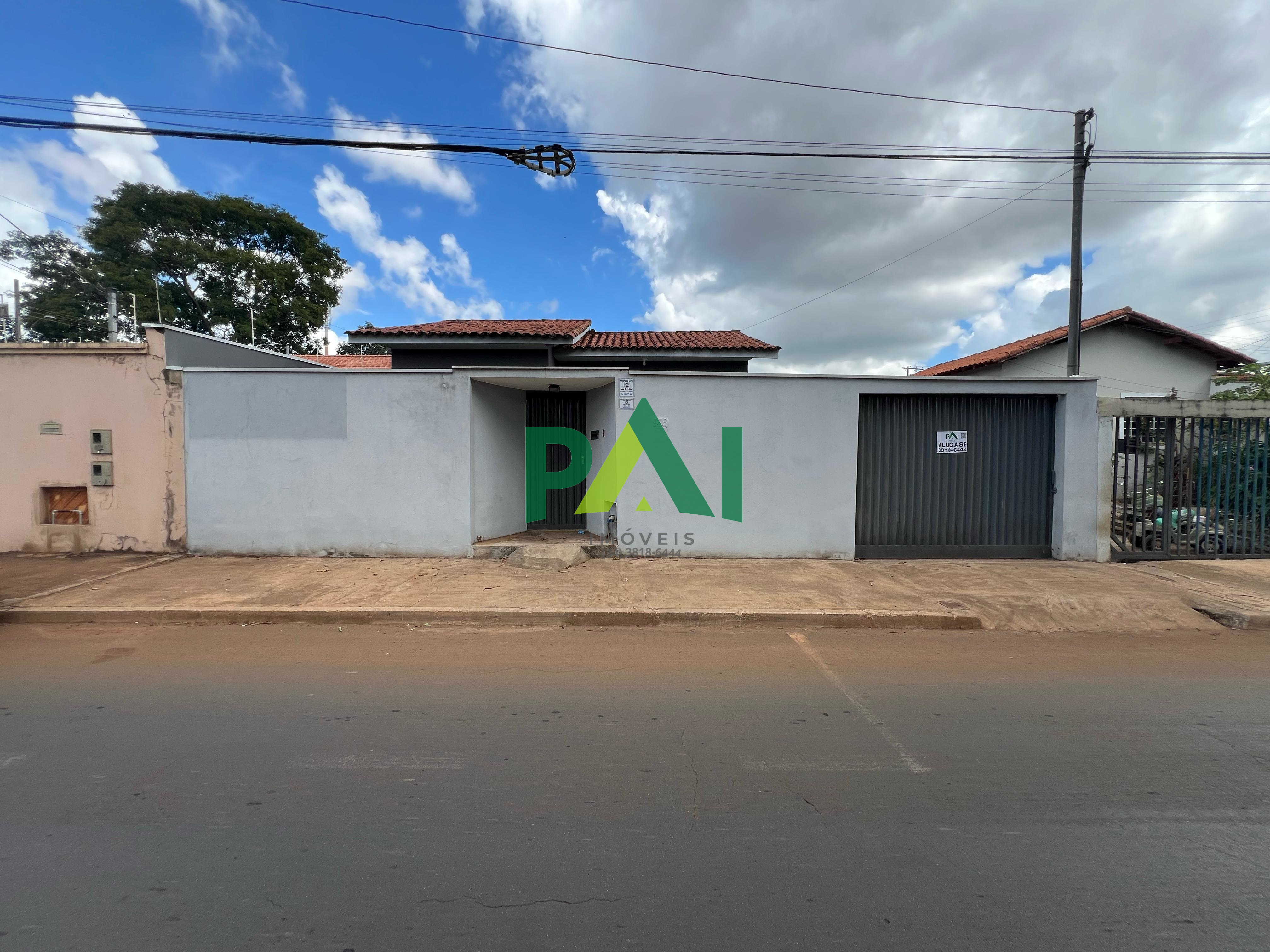 Casa 3 quartos para Locação Jardim Recanto, Patos de Minas