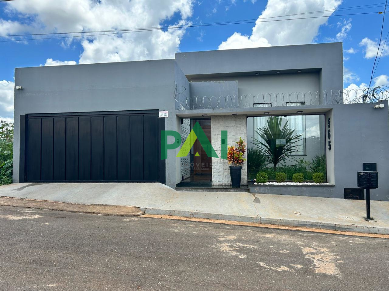 Casa 3 quartos para Venda Residencial Barreiro, Patos de Minas