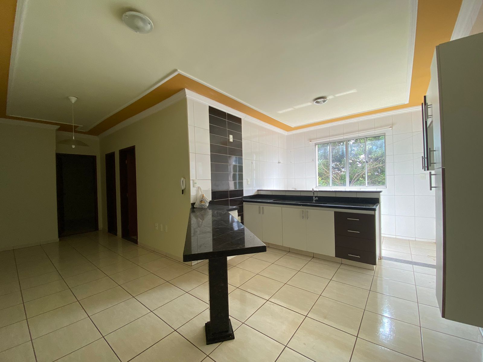 Apartamento com 2 quartos para Locação no bairro Caiçaras, Patos de Minas